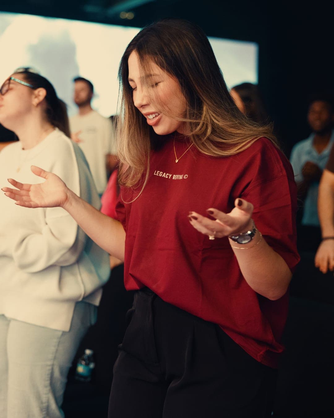 Praying in the Revival tee